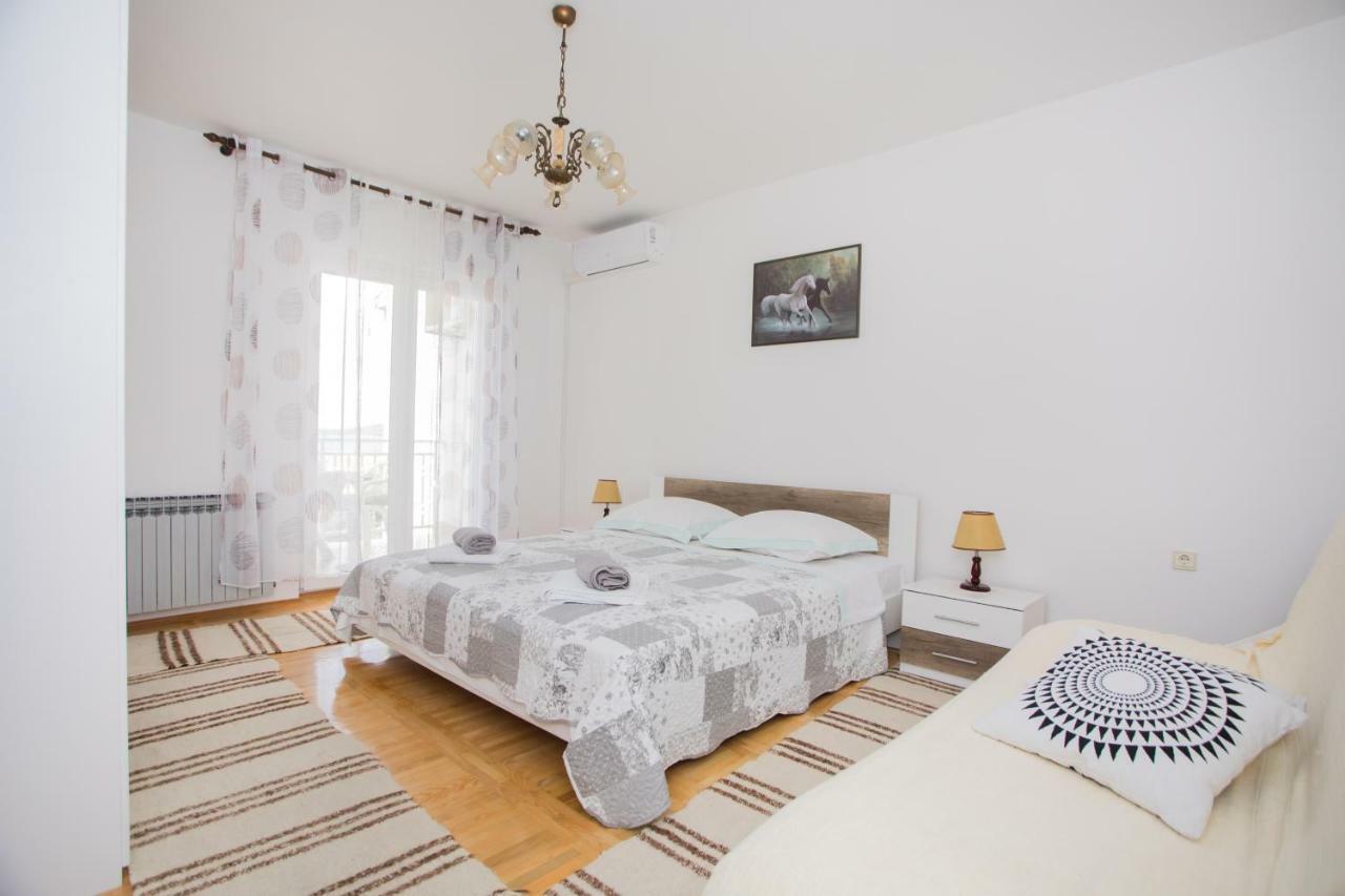 ברודאריצה Apartmani Branko Lemac מראה חיצוני תמונה